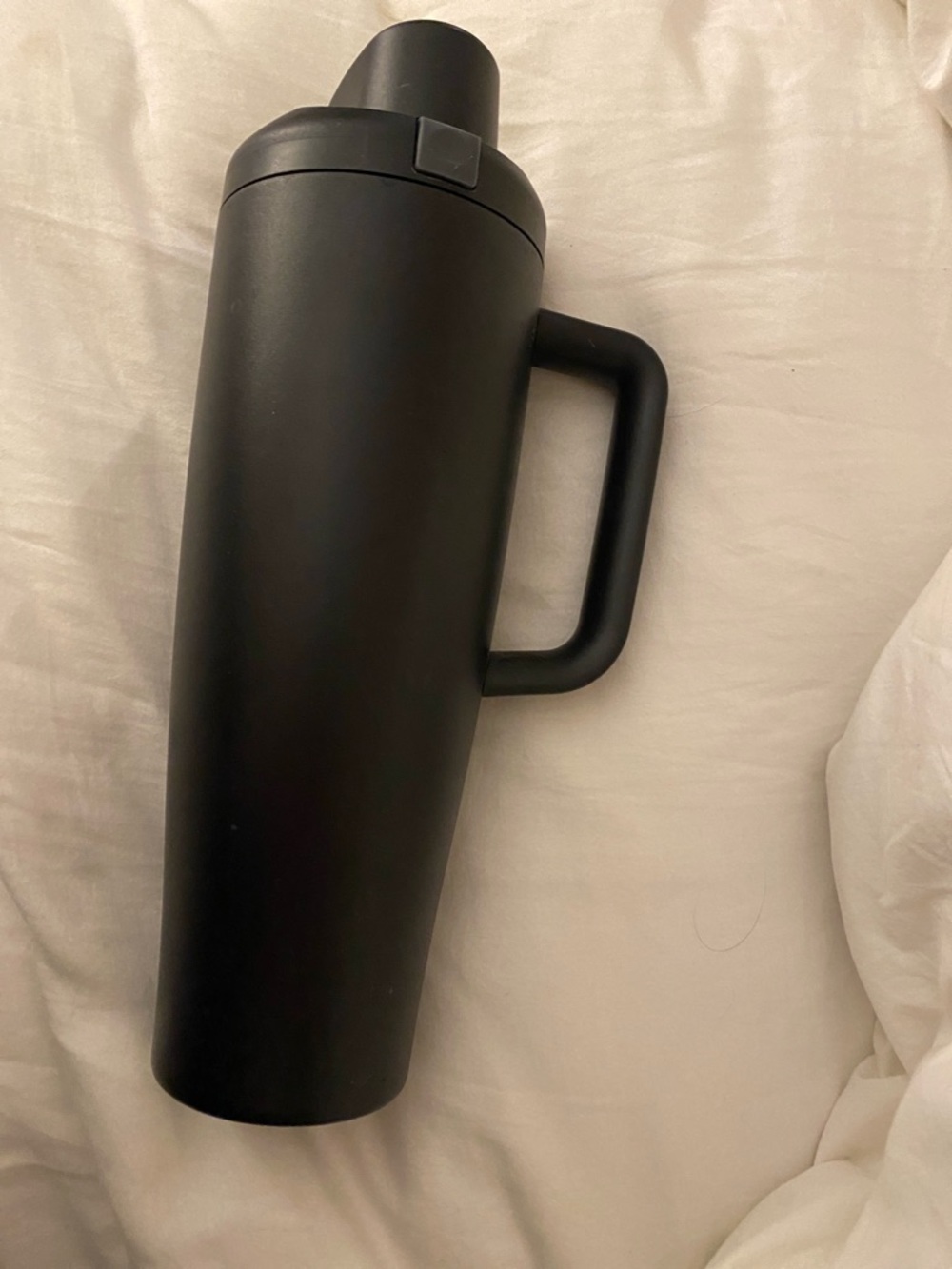 Owala Matte Black Travel Mug with Handle